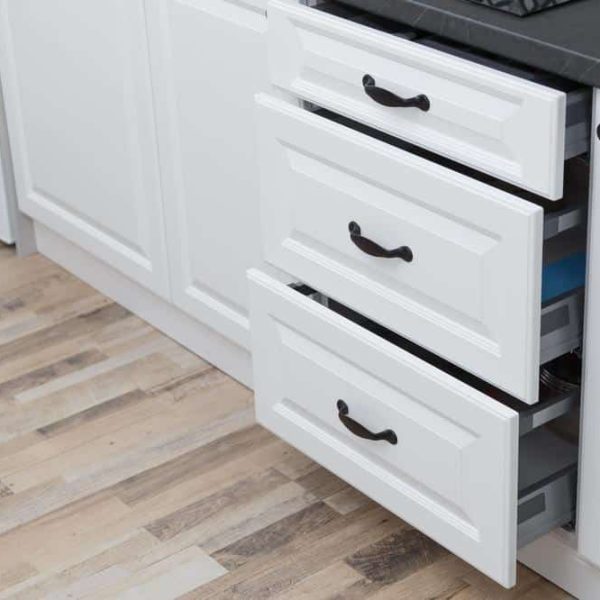 black-transitional-handle